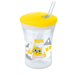 NUK EVOLUTION Action Cup, Чаша 230мл., 12+мес., със сламка Жълта